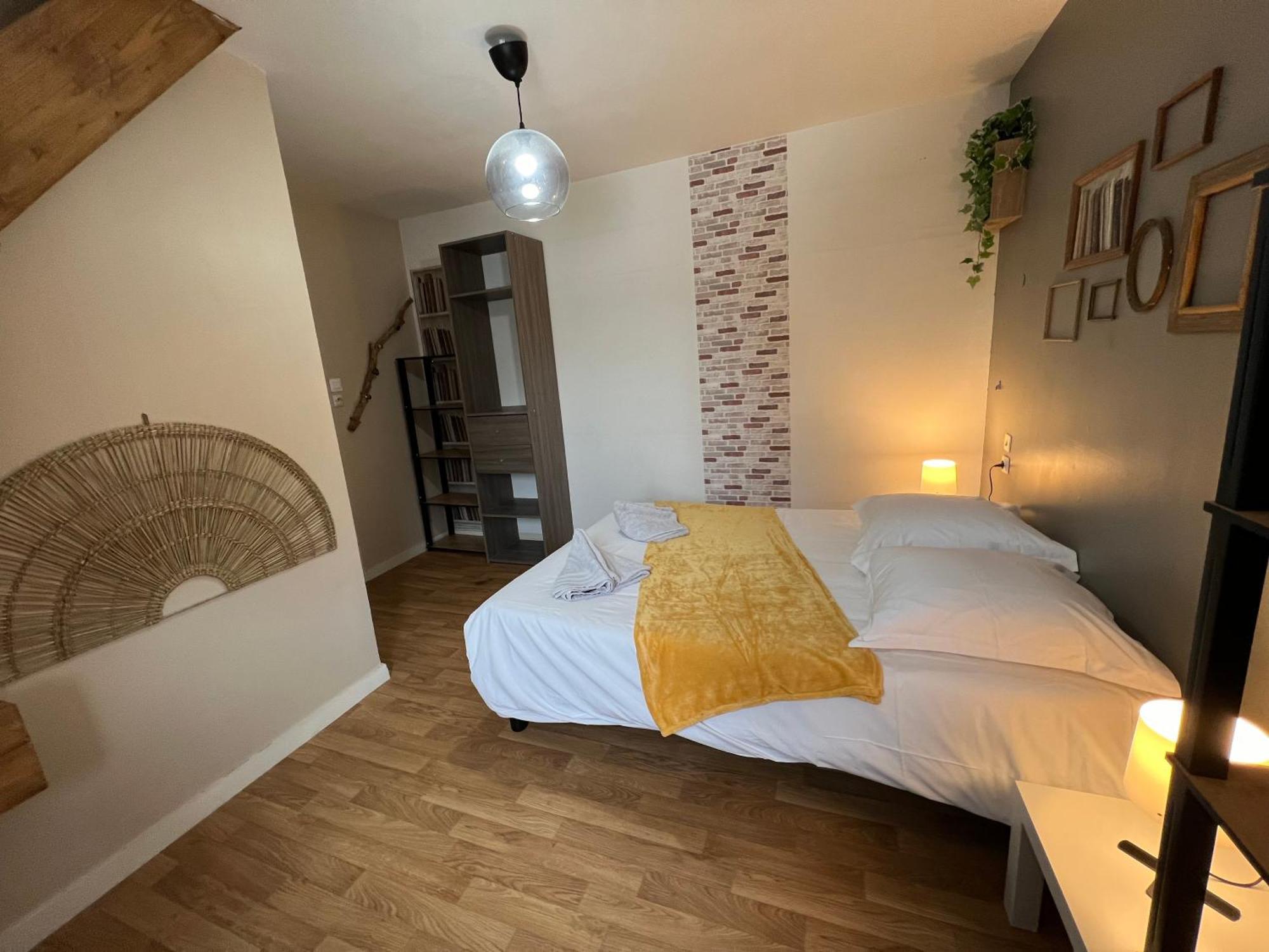 Rigolet Maison En Ville Avec Piscine Interieure Le Controis-en-Sologne Eksteriør bilde